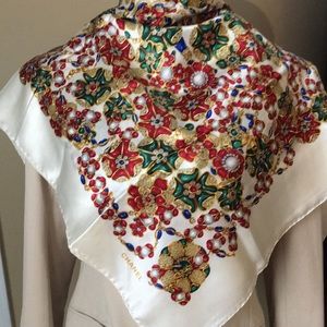 Authentic 💯 soft silk Chanel scarf GRIPOIX